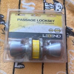Silver Passage Lockset